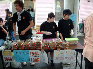焼きそば販売